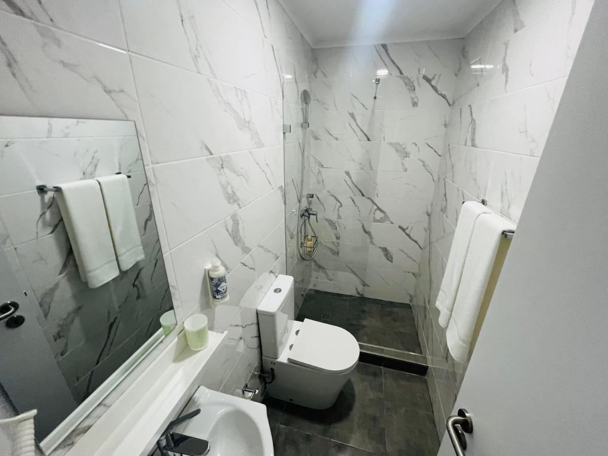 Lisbon Ocean Apartament *